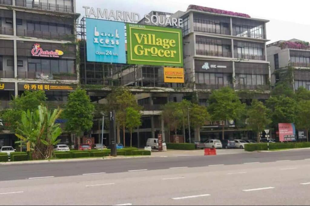 Royal Place- Tamarind Suite Cyberjaya Exterior foto