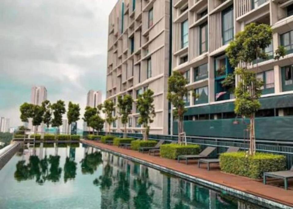 Royal Place- Tamarind Suite Cyberjaya Exterior foto